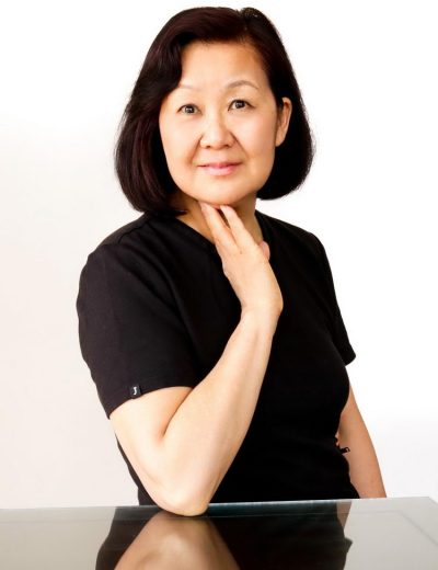 Wisdom Series 1 part 4: April 11, Saturday, 4:00 PM - 7:00 PM PDT with Dr. Yueying Li - Introduce special techniques tui na, gua sha and moxa in face and body for beauty and systemic health